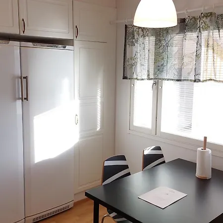 아파트 Kamreerintie *